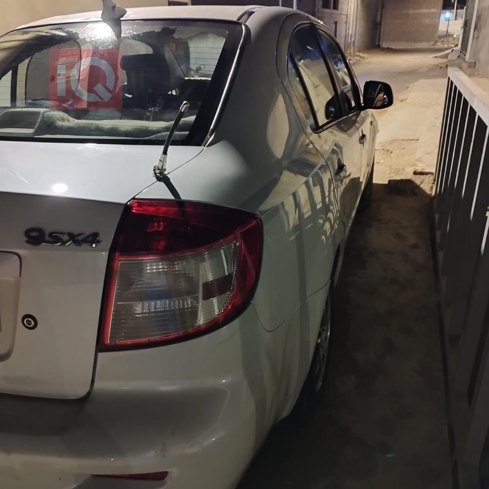 سوزوکی SX4